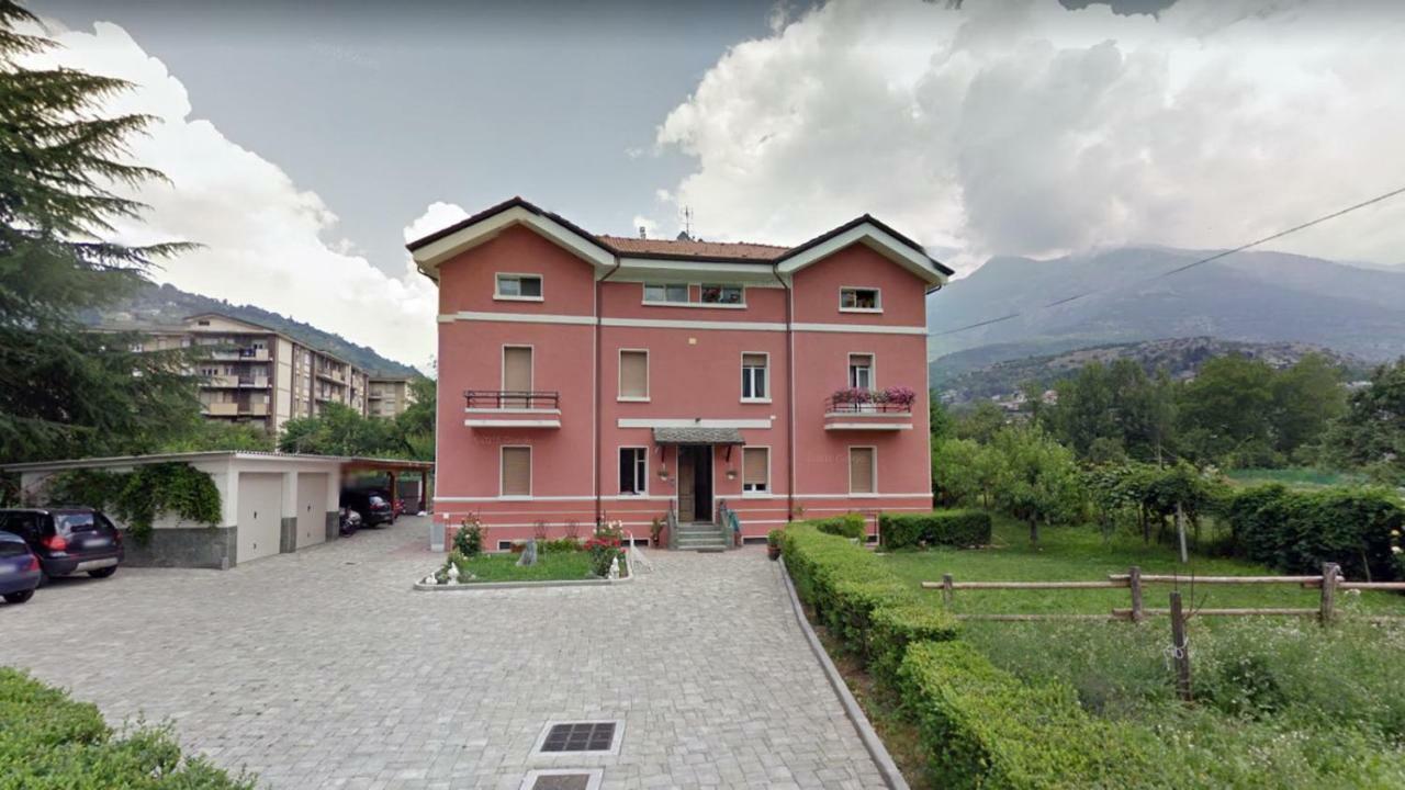 Appartamento Al borgo di Sant'Orso Aosta Esterno foto